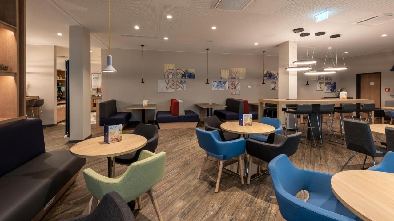 Holiday Inn Express - Munich North By Ihg Exterior foto